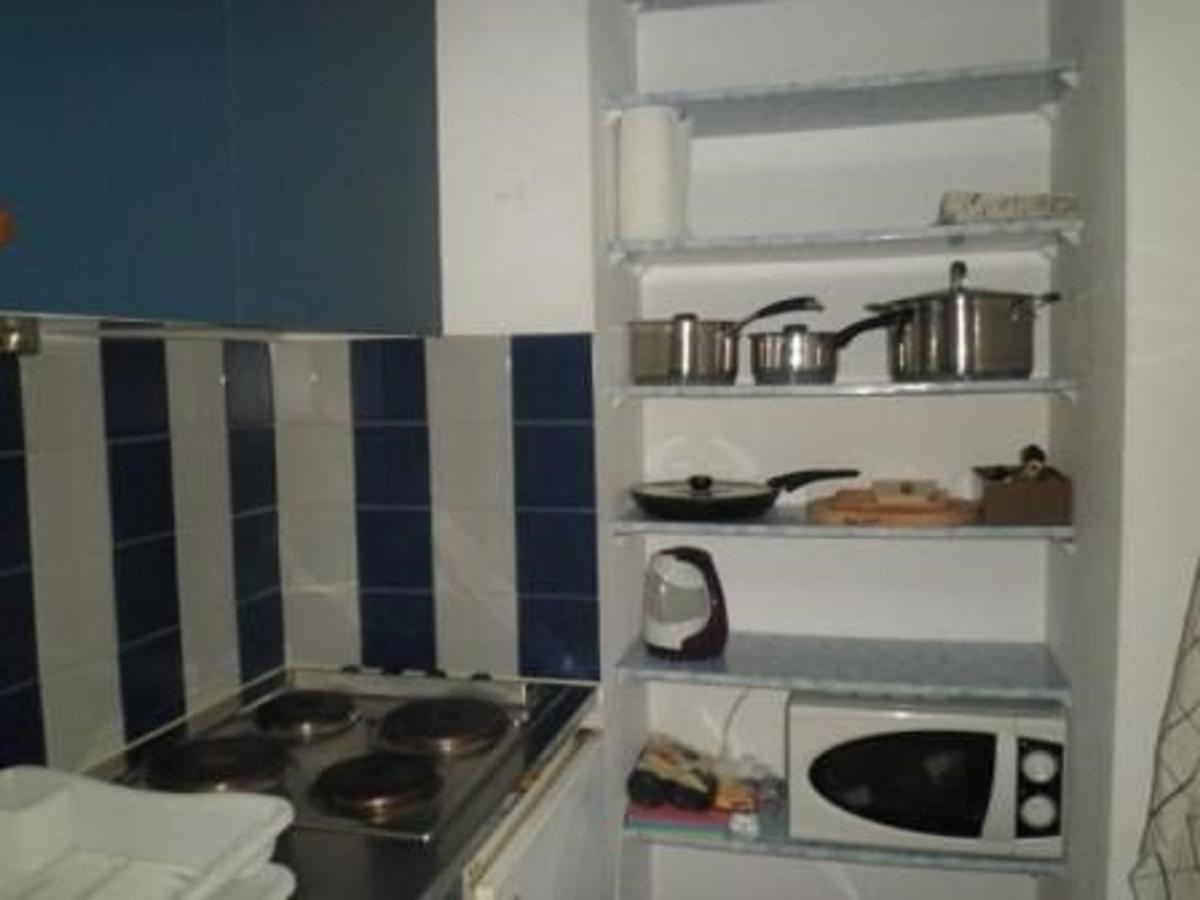 Studio Cabine A 200M De Port Frejus, Plage, Commerces, Terrasse, 4 Couchages, Menage Inclus - Fr-1-226A-31 Exterior photo
